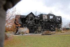 Residential – Incendiary – Fuel Oil in the Entry